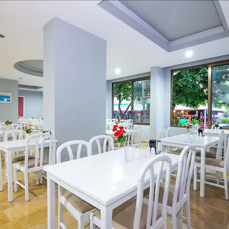 私人酒店 马尔马里斯