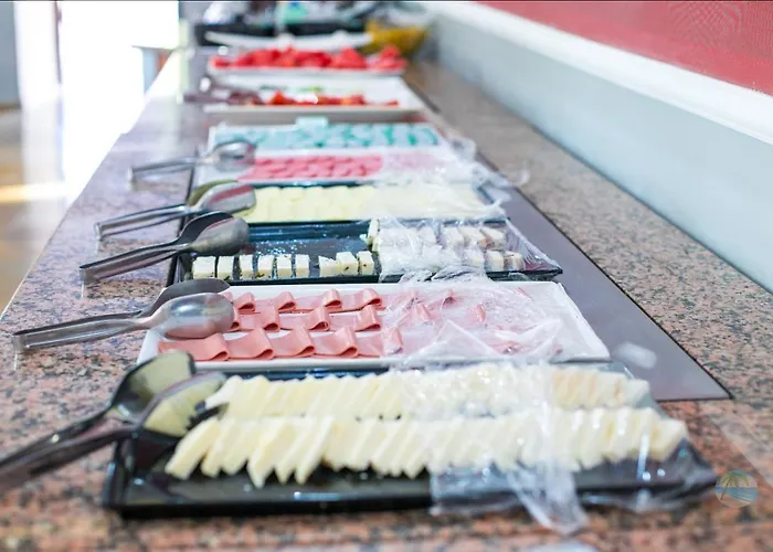 Private מלון מרמריס