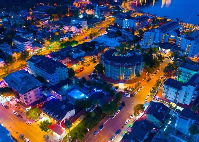 מלון Private מרמריס